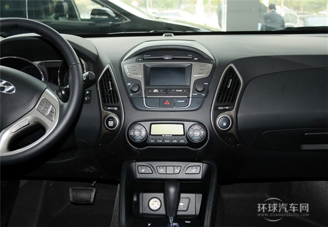 2015款 2.0L 自動兩驅領先型 國V