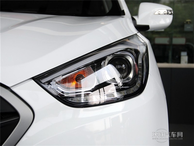 2015款 2.0L 自動兩驅(qū)領(lǐng)先型 國V