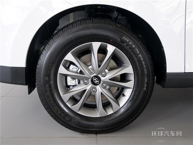 2015款 2.0L 自動兩驅舒適型 國IV