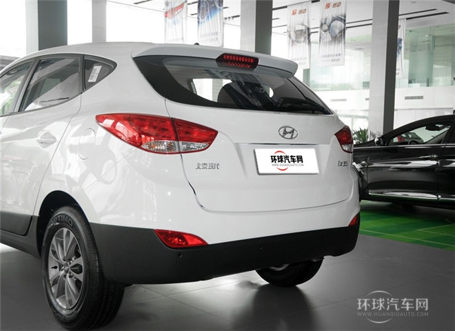 2015款 2.0L 自動兩驅舒適型 國IV