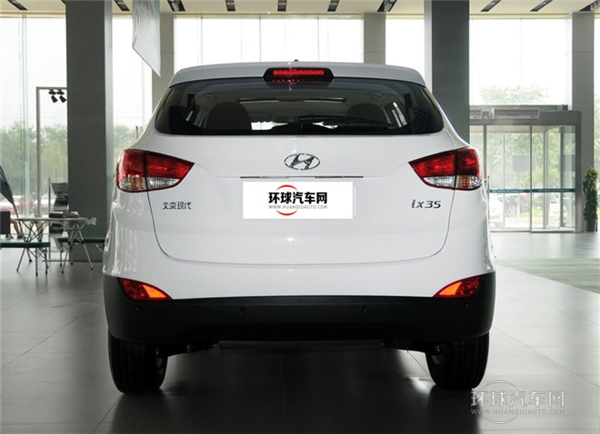 2015款 2.0L 自動兩驅舒適型 國IV