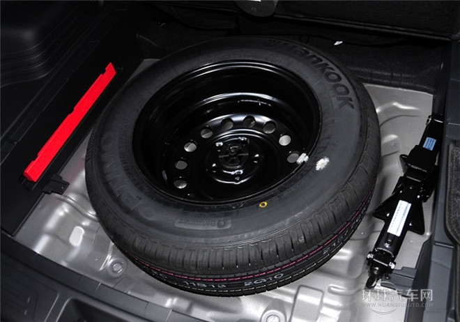 2015款 2.0L 自動兩驅舒適型 國V