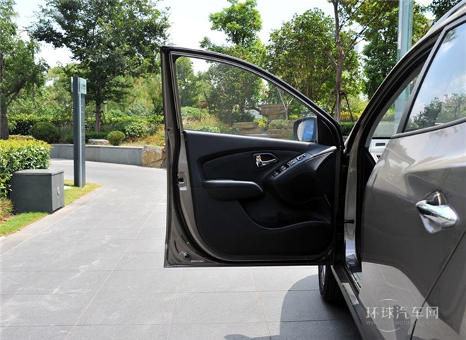 2015款 2.0L 自動兩驅智能型 國IV