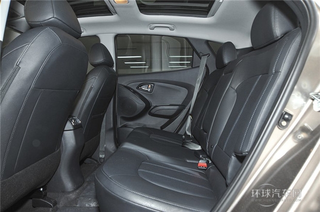 2015款 2.0L 自動(dòng)四驅(qū)智能型 國IV