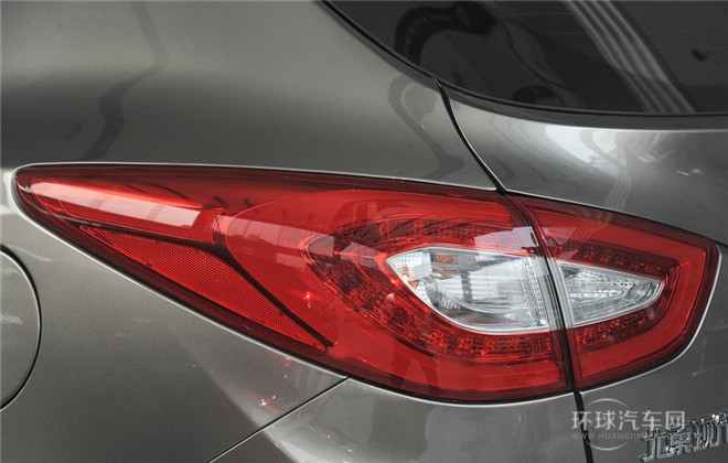 2015款 2.0L 自動四驅智能型 國IV