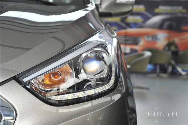 2015款 2.0L 自動四驅智能型 國IV