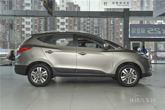 2015款 2.0L 自動四驅智能型 國IV