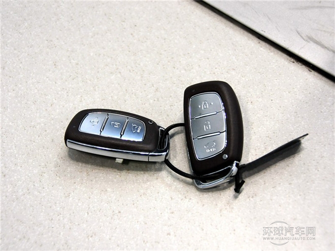 2015款 2.0L 自動四驅智能型 國IV