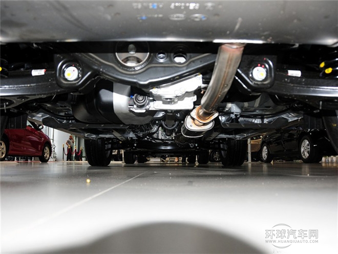 2015款 2.0L 自動四驅(qū)智能型 國IV