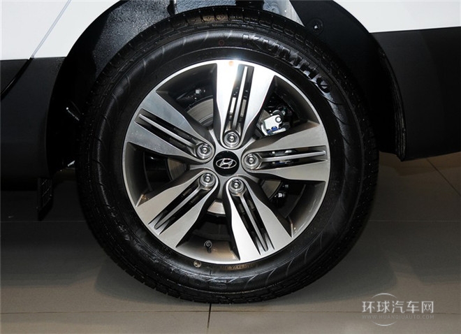 2015款 2.0L 自動四驅智能型 國IV