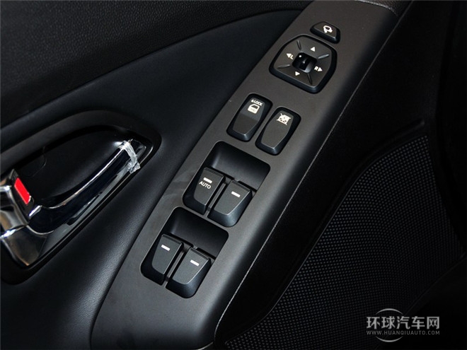 2015款 2.0L 自動四驅智能型 國IV