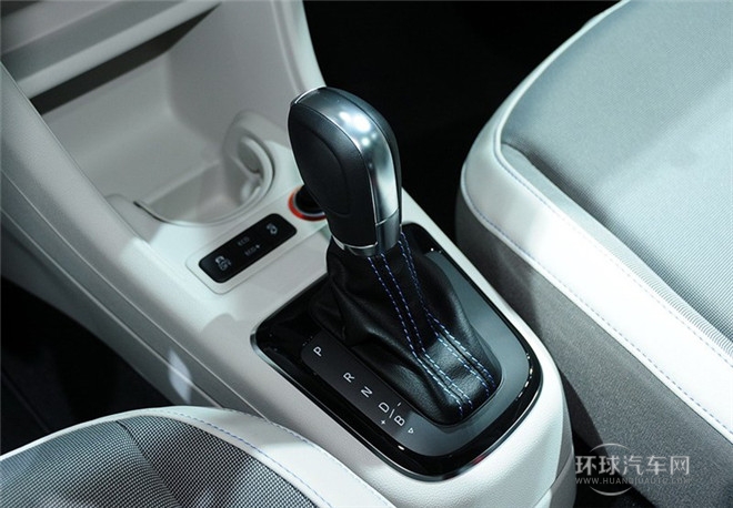 2015款 electric up!