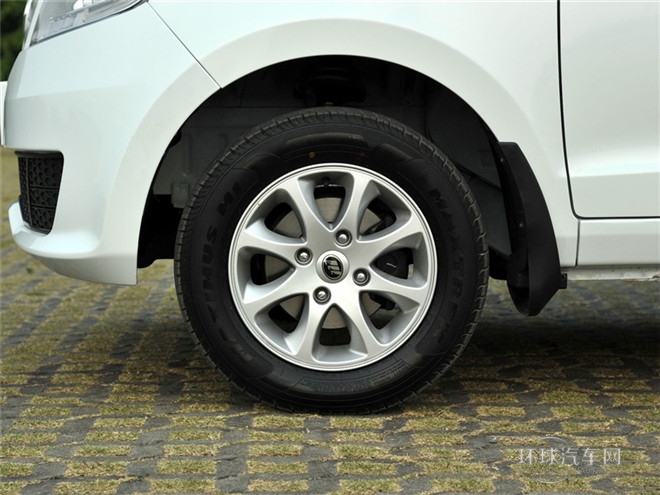 2015款 1.2L 舒適型