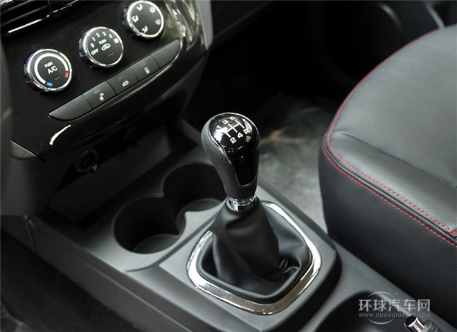 2015款 1.2L 舒適型