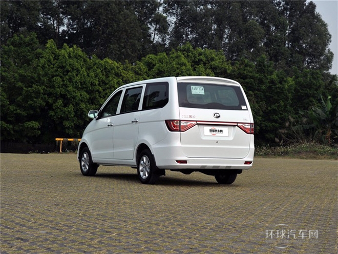 2015款 1.2L 舒適型