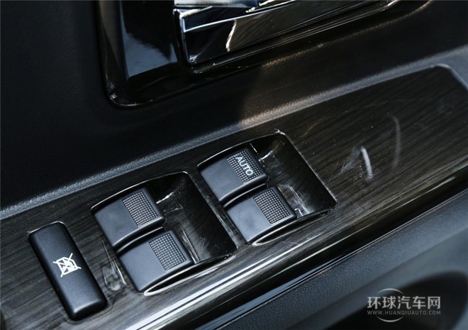 2015款 1.2L 標(biāo)準(zhǔn)型