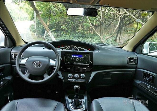 2015款 1.2L 標準型