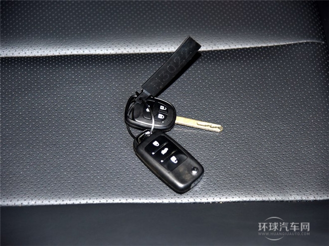 2015款 1.6L 手動尊貴型