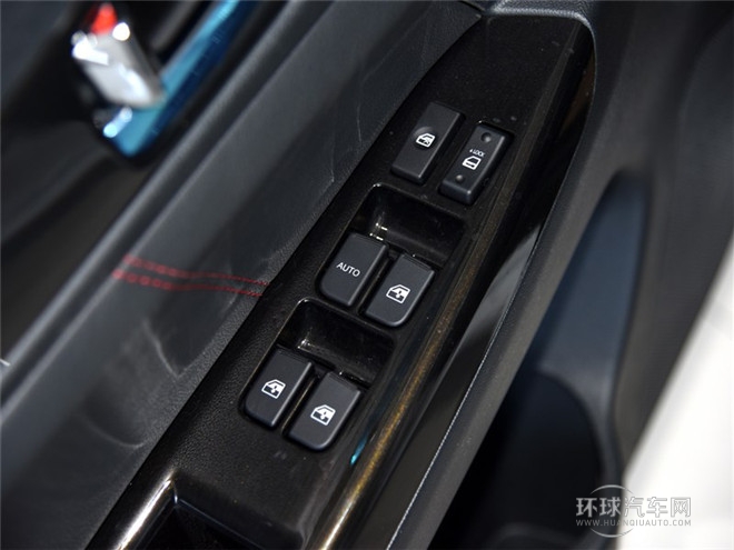 2015款 1.6L 手動尊貴型