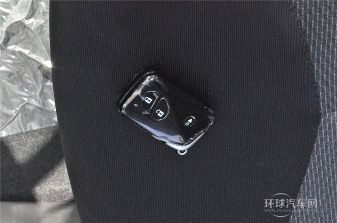 2015款 1.0L AMT 悅酷型