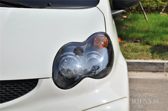 2015款 1.0L AMT 悅酷型