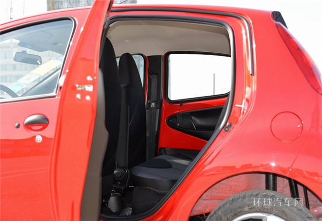 2015款 1.0L AMT 鉉酷型