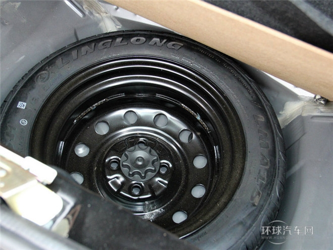 2015款 1.0L 尚酷型