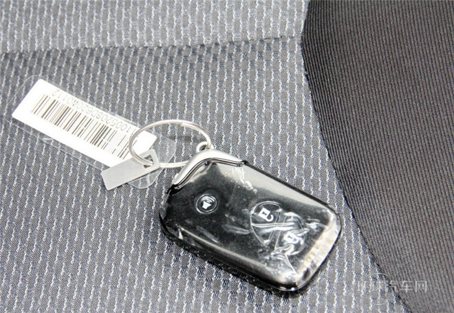 2015款 1.0L 尚酷型