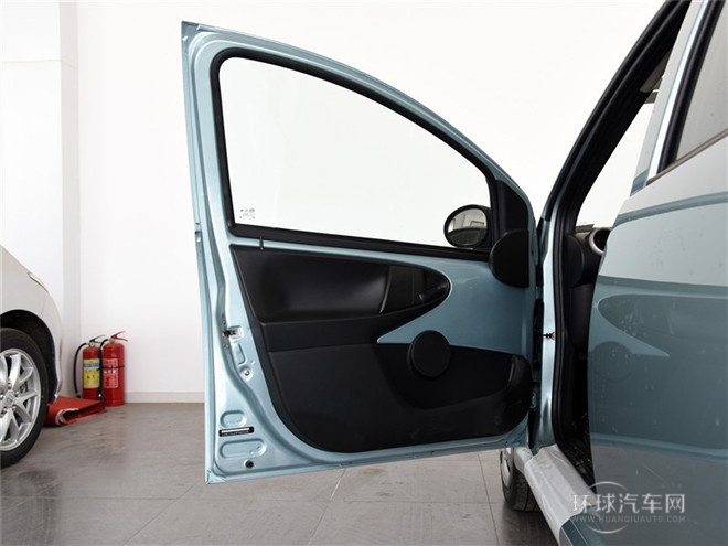 2015款 1.0L 悅酷型