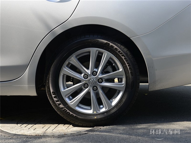 2015款 18T 雙離合運動旗艦型