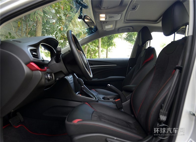 2015款 18T 雙離合運動旗艦型