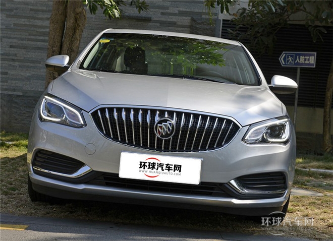 2015款 18T 雙離合運動旗艦型