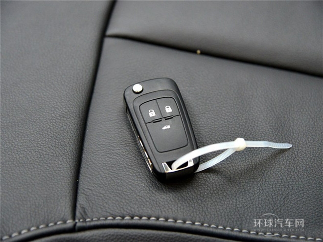 2015款 18T 雙離合精英型