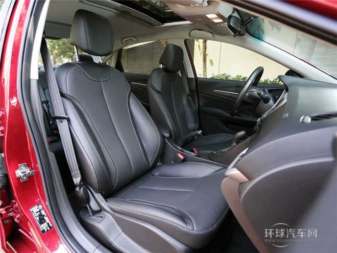 2015款 18T 雙離合精英型