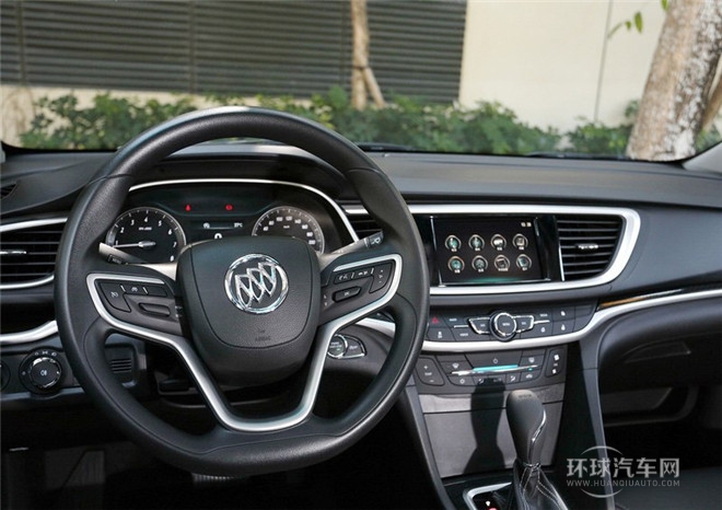 2015款 18T 雙離合精英型