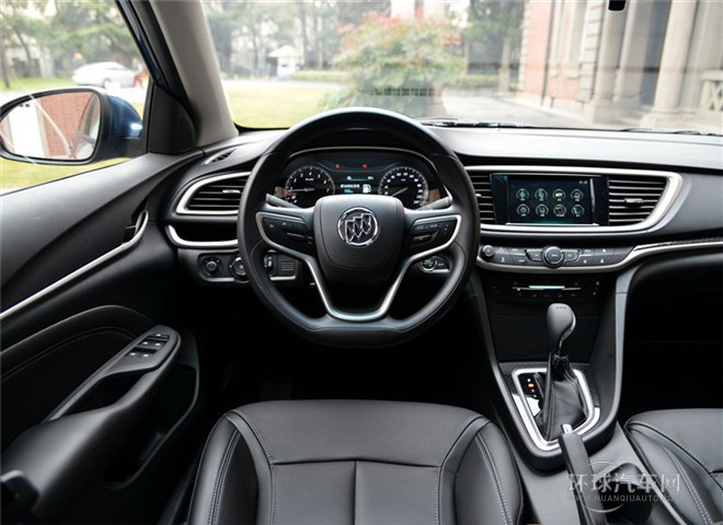 2015款 18T 雙離合豪華型