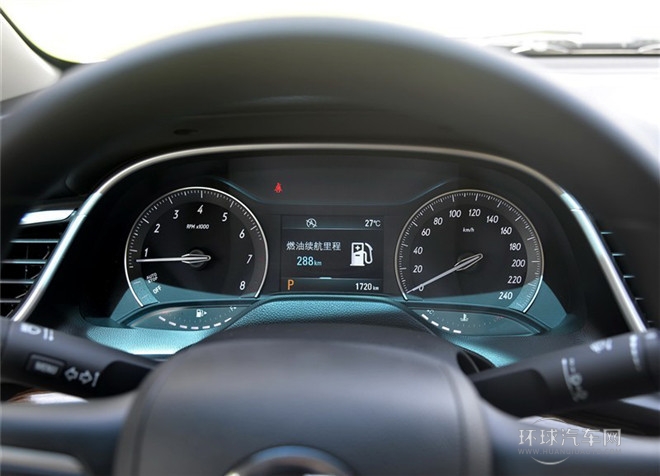 2015款 15N 自動豪華型