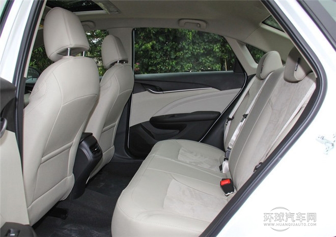 2015款 15N 手動(dòng)豪華型