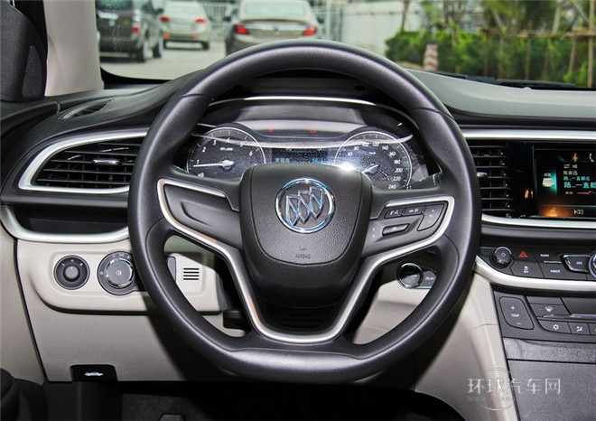 2015款 15N 手動豪華型