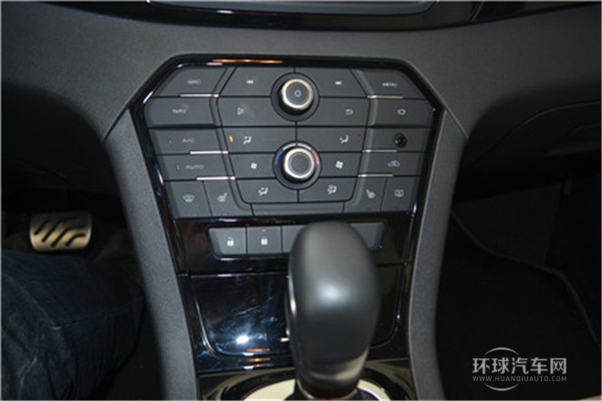 2015款 1.5TGI TST四驅豪華版