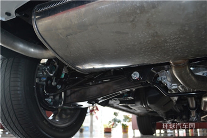 2015款 1.5TGI TST四驅豪華版