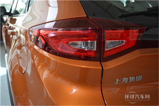 2015款 1.5TGI TST四驅(qū)豪華版