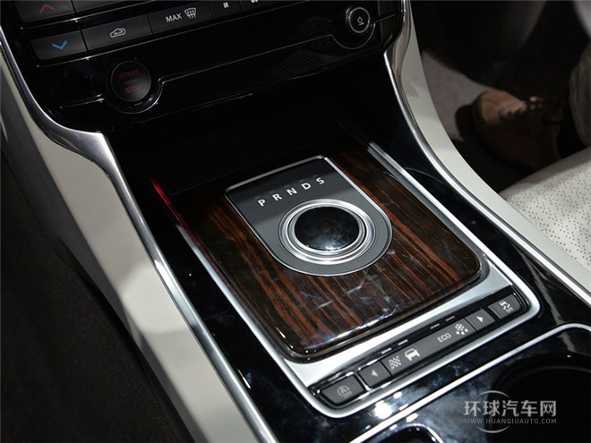 2015款 XE 3.0T 340PS S