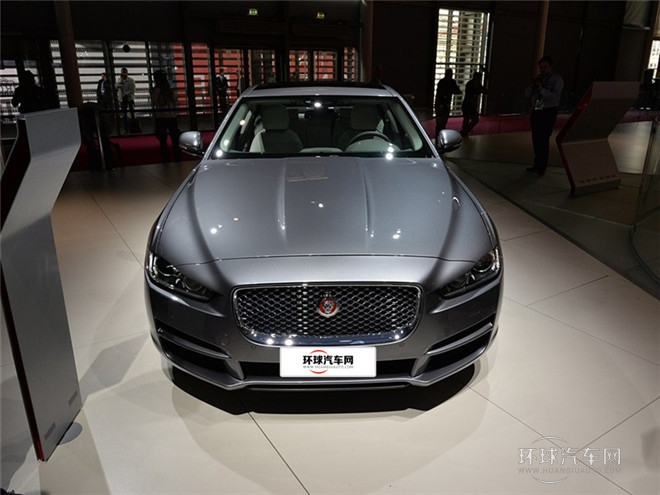 2015款 XE 2.0T 240PS R-SPORT