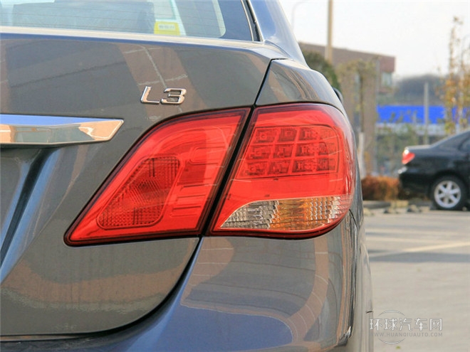 2015款 節能版 1.5L 手動舒適型