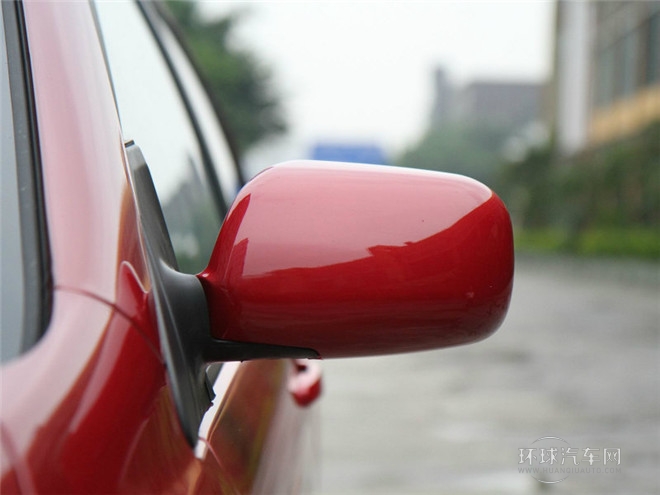 2015款 節能版 1.5L 手動尊貴型