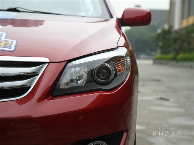 2015款 節(jié)能版 1.5L 手動(dòng)尊貴型