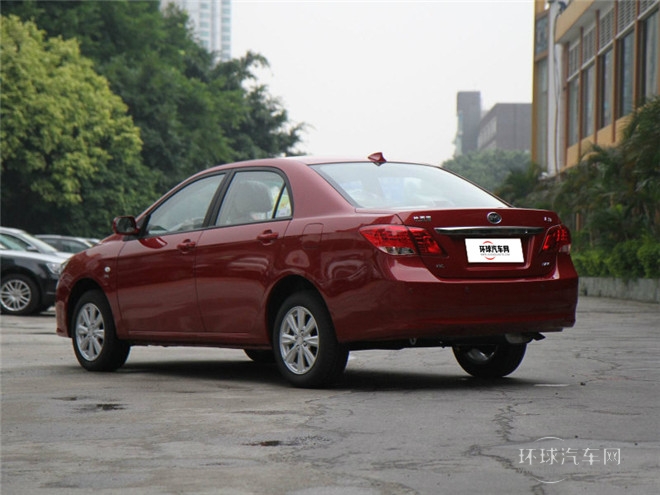 2015款 節(jié)能版 1.5L 手動(dòng)尊貴型