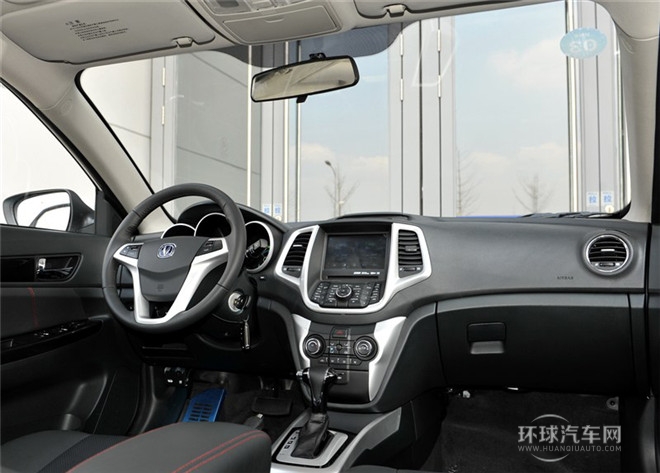 2015款 1.6L 自動尊貴型