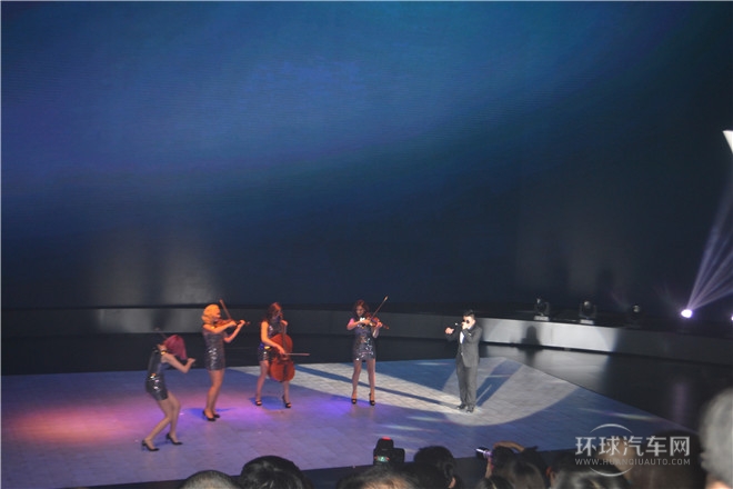 質(zhì)領(lǐng)新標(biāo)準(zhǔn)  一汽-大眾新速騰閃耀上市